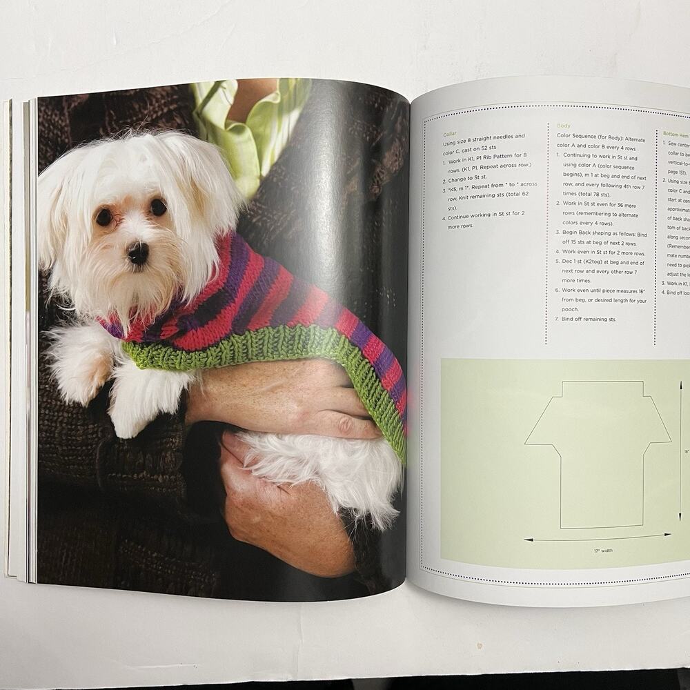 The Chicks with Sticks Guide to Knitting: Learn to Knit with more than 30 Cool, - Picture 8 of 10